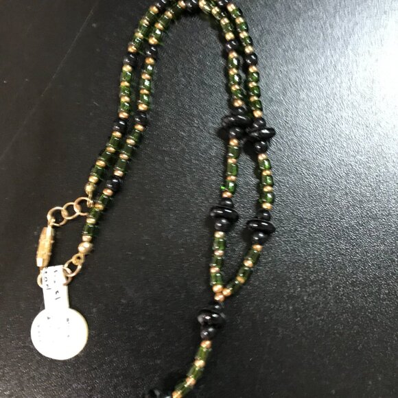 14 1/2" long Green and gold with Obsidian Y Necklace - Picture 2 of 6